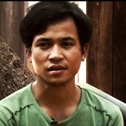 Yung, Lunn Village